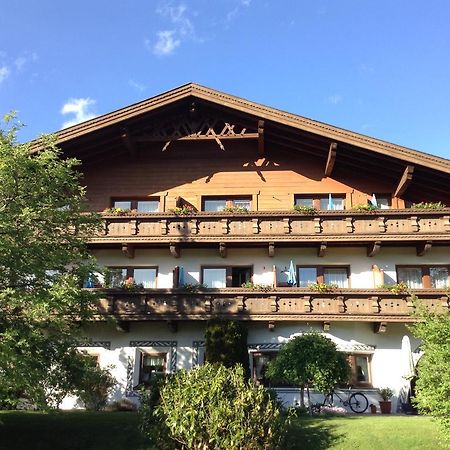 Hotel Garni Almhof Seefeld in Tirol Buitenkant foto